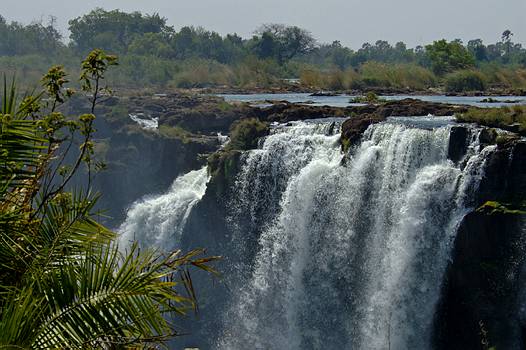 015_DG05_ZIM_VICFALLS051