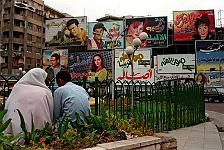 Kairo, Ägypten. <br>April 1997.<br><br>Photograph: David Gannon<br><br>E-mail: David.Gannon@gmx.de