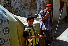 Beirut, Libanon. <br><br>Palästinensisches Flüchtlingslager im Süden Beiruts. <br><br>Mai 2000.<br><br>Photograph: David Gannon<br><br>E-mail: David.Gannon@gmx.de